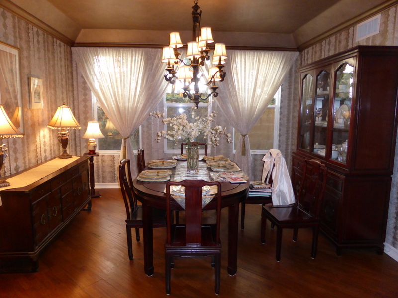 9 - dining room