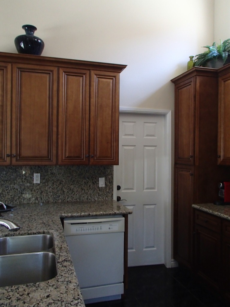 06 kitchen